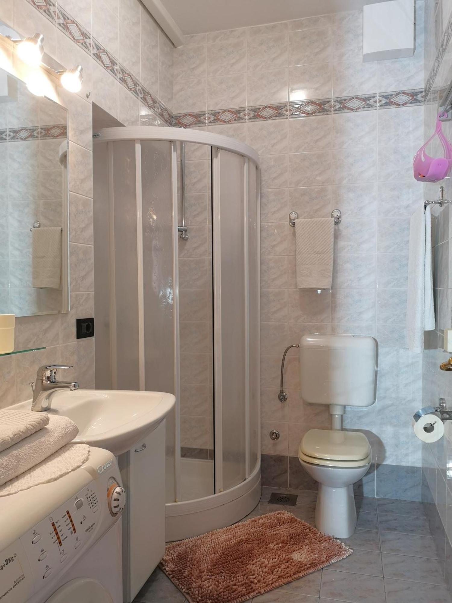 Apartmaji Mavita Piranアパートメント エクステリア 写真